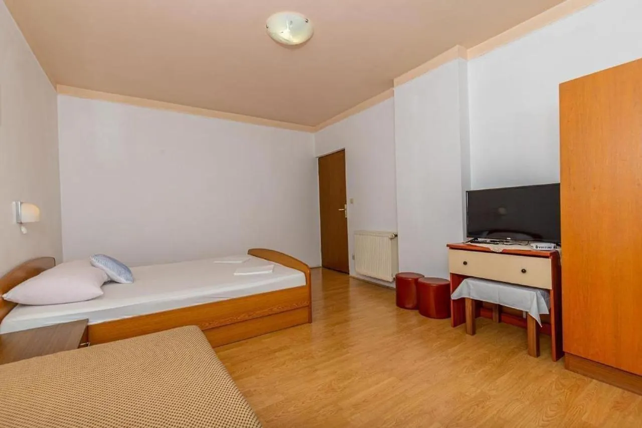 Apartmani Frane Dramalj 0*,